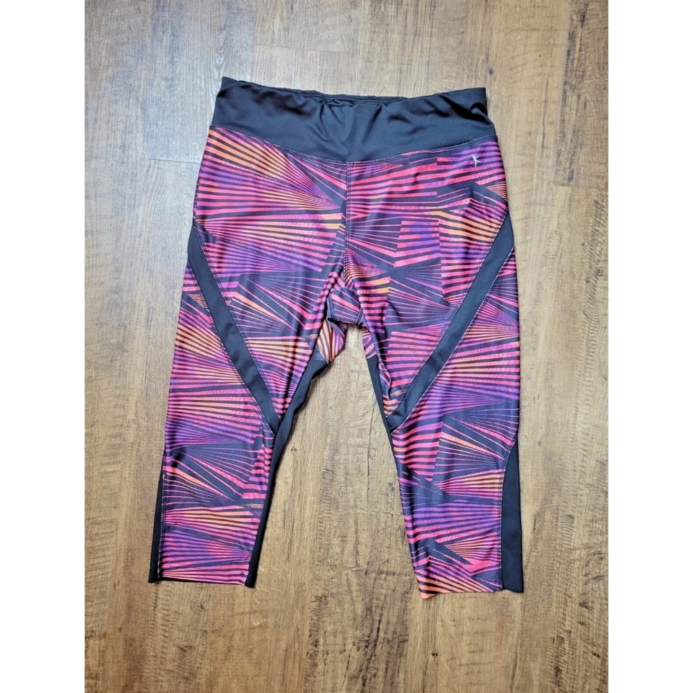 Danskin Now cropped activewear leggings